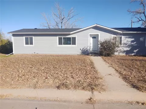 790 4th St, Bennett, CO 80102 photo 1