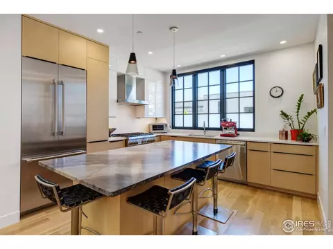 2126 Pearl St #A, Boulder, CO 80302 photo 4