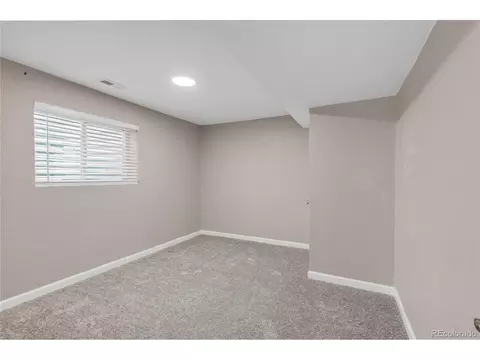 Undisclosed, Denver, CO 80239 photo 23