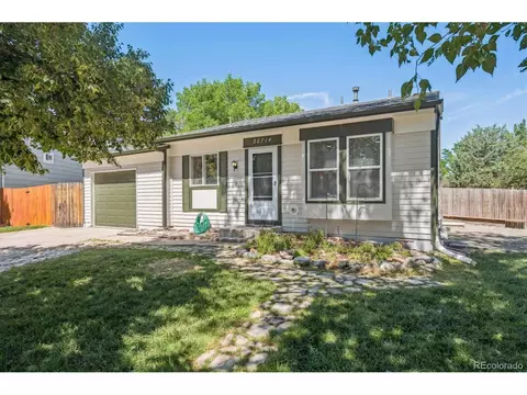 20714 E Buchanan Dr, Aurora, CO 80011 photo 4