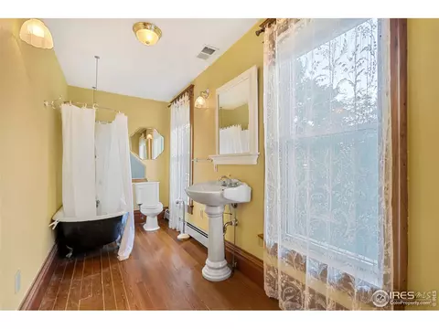 401 Oak St, Windsor, CO 80550 photo 9