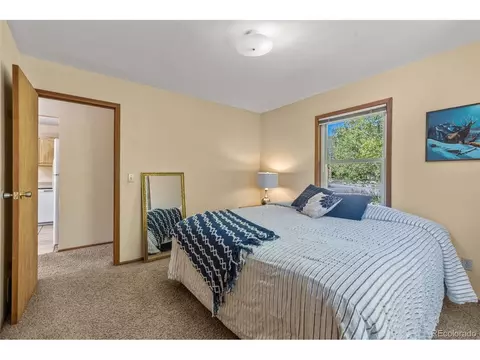Bedroom - 41 Poplar Cir, Silverthorne, CO 80498 photo 2 of 9