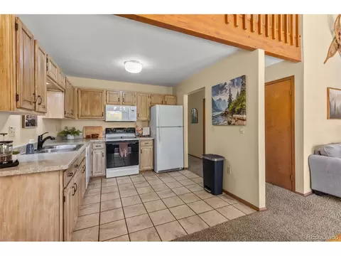 Kitchen - 41 Poplar Cir, Silverthorne, CO 80498 photo 2 of 4