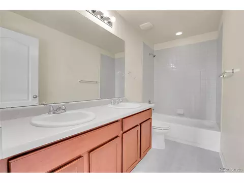 Bath - 3310 Quicksilver Rd, Frederick, CO 80516 photo 5 of 6