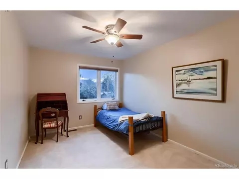 10 Pawnee Dr, Boulder, CO 80303 photo 17
