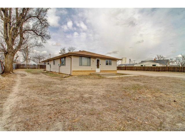 239 S Main St, Byers, CO 80103