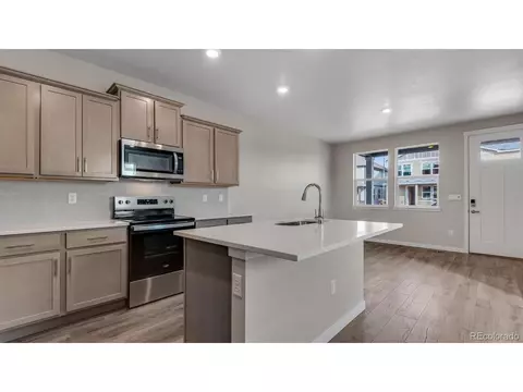 Kitchen - 22234 E 6th Pl, Aurora, CO 80018 photo 2 of 9