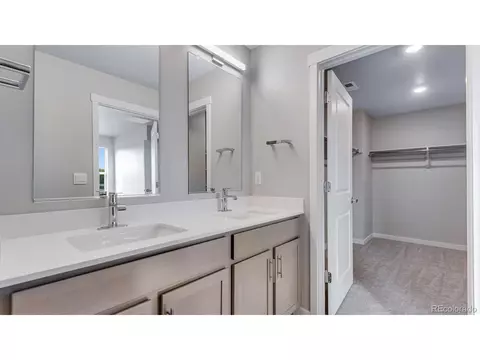Bath - 22234 E 6th Pl, Aurora, CO 80018 photo 4 of 5