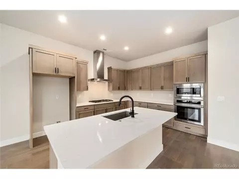 1724 Barefoot Dr, Windsor, CO 80550 photo 9