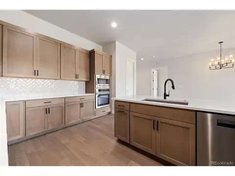 1724 Barefoot Dr, Windsor, CO 80550 photo 11