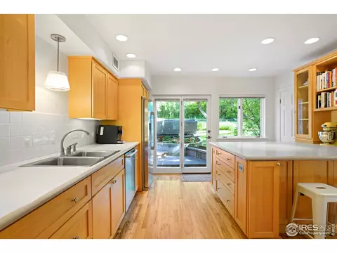 2347 Bluff St, Boulder, CO 80304 photo 13