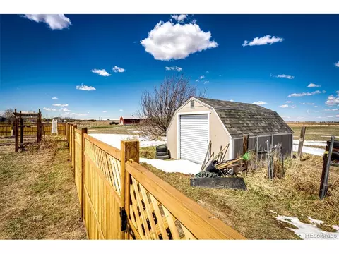 55779 E Apache Pl, Strasburg, CO 80136 photo 39