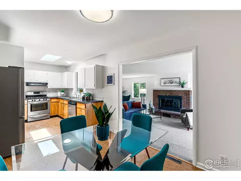 705 Gillaspie Dr, Boulder, CO 80305 photo 8