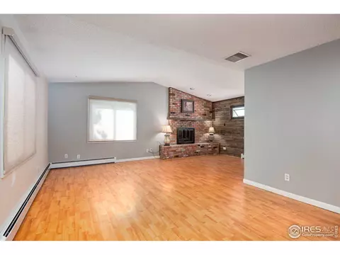 814 Locust St, Windsor, CO 80550 photo 4