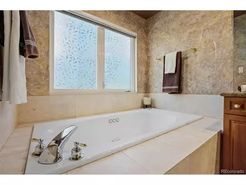 13888 E Chenango Dr, Aurora, CO 80015 photo 14