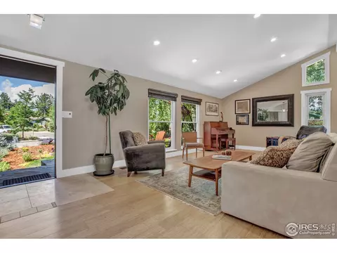 5393 Aztec Dr, Boulder, CO 80303 photo 5