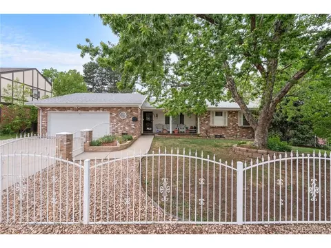 2647 S Linden Ct, Denver, CO 80222