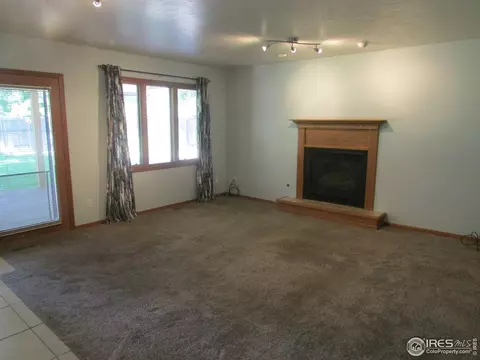 904 Pine Dr, Windsor, CO 80550 photo 4
