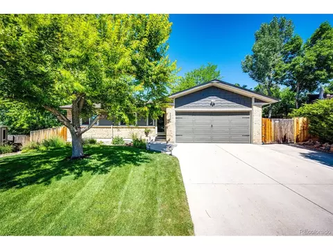 2233 S Beech Ct, Lakewood, CO 80228