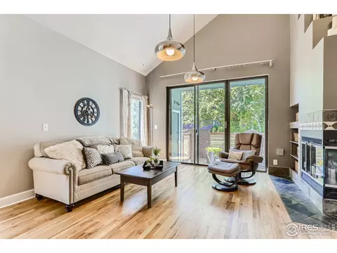 3252 Sentinel Dr, Boulder, CO 80301 photo 1