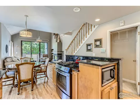 3252 Sentinel Dr, Boulder, CO 80301 photo 5