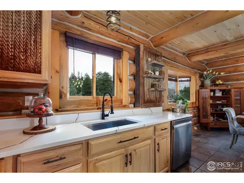 59 Navajo Ct, Lyons, CO 80540 photo 9