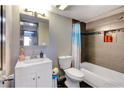 17622 E Temple Dr, Aurora, CO 80015 photo 22