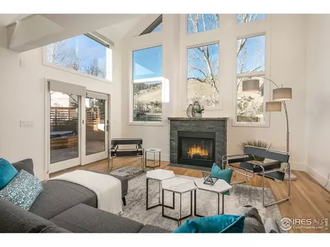 3975 Newport Ln, Boulder, CO 80304 photo 3