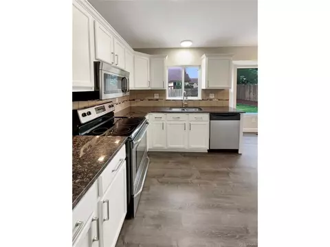 21358 E Ida Ave, Centennial, CO 80015 photo 2