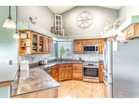 6768 Apache Rd, Loveland, CO 80534 photo 3