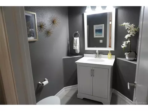 15557 E Progress Dr, Centennial, CO 80015 photo 17