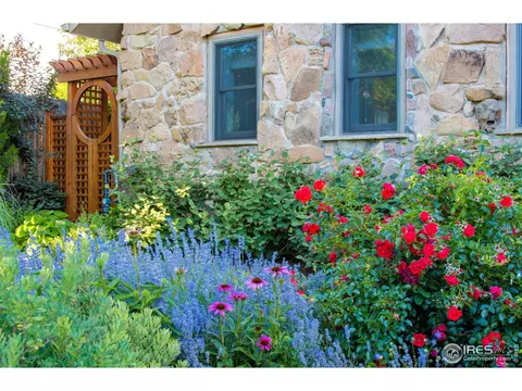 417 Dewey Ave, Boulder, CO 80304 photo 2