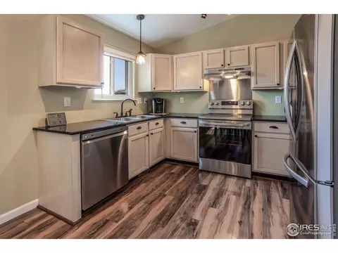 4000 Dove Ln, Evans, CO 80620 photo 7
