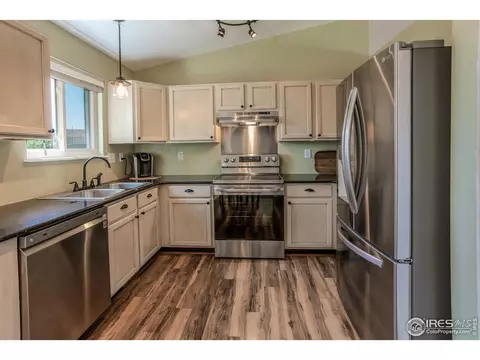 4000 Dove Ln, Evans, CO 80620 photo 8