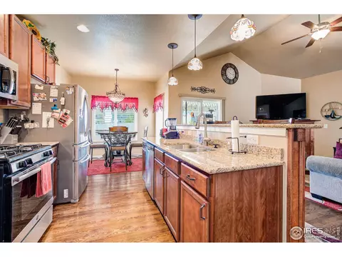 1261 Phipps Ln, Berthoud, CO 80513 photo 7