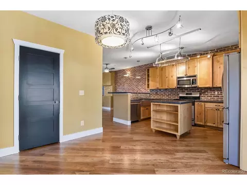 Kitchen - 22716 E Ottawa Pl, Aurora, CO 80016 photo 4 of 4