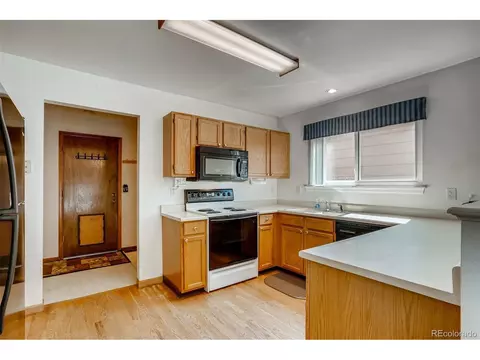 17701 E Bethany Dr, Aurora, CO 80013 photo 6