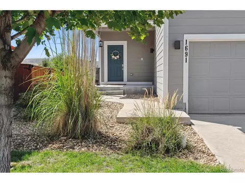 1691 Valley Oak Ct, Castle Rock, CO 80104