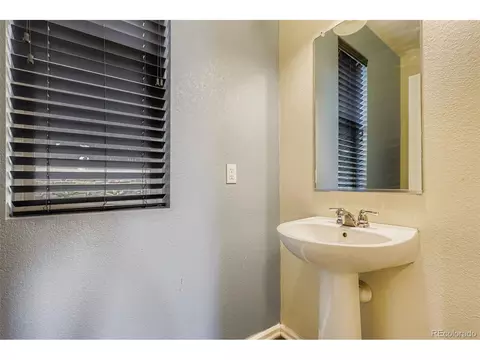 8080 E 55th Ave, Denver, CO 80238 photo 12