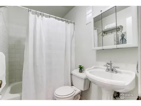 225 E 8th Ave #E-12, Longmont, CO 80504 photo 14
