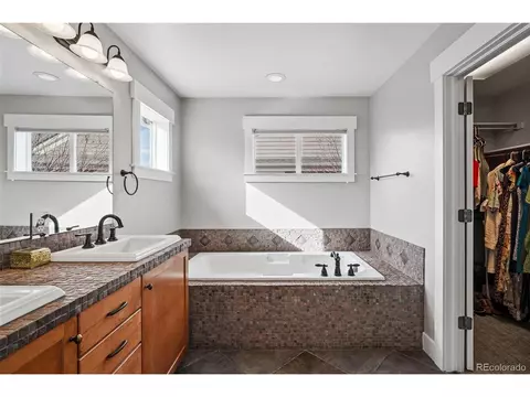 8608 E 25th Dr, Denver, CO 80238 photo 22