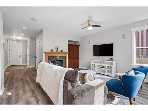 8608 E 25th Dr, Denver, CO 80238 photo 3