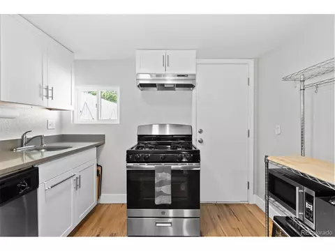 1727 E 35th Ave, Denver, CO 80205 photo 11