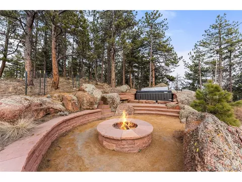 1057 Reed Ranch Rd, Boulder, CO 80302 photo 3