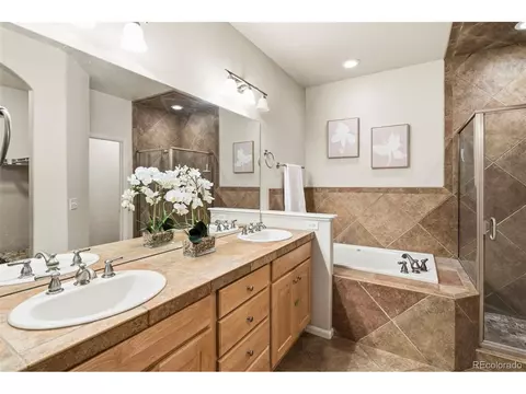 Bath - 15501 E 112th Ave #19A, Commerce City, CO 80022 photo 2 of 5