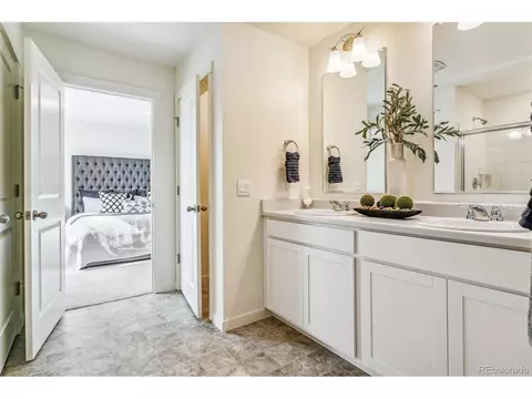 27404 E Byers Ave, Aurora, CO 80018 photo 21
