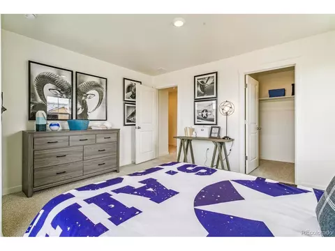 27404 E Byers Ave, Aurora, CO 80018 photo 23