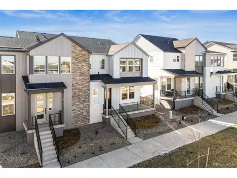 8737 Whiteclover St, Littleton, CO 80125