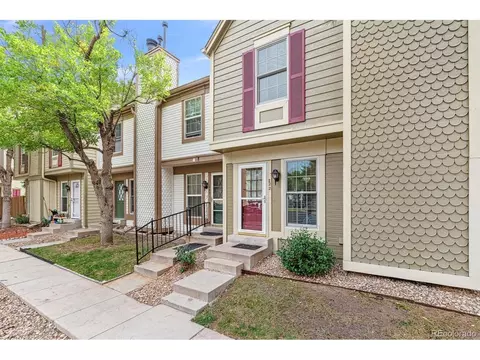 1811 S Quebec Way #222, Denver, CO 80231
