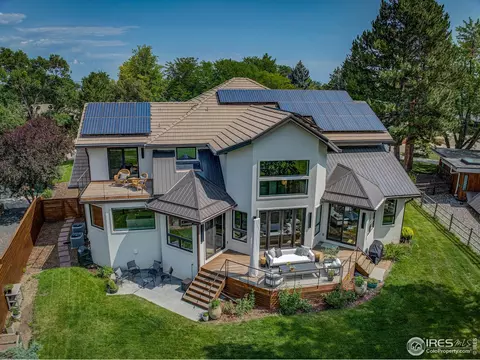6990 Roaring Fork Trl, Boulder, CO 80301 photo 2